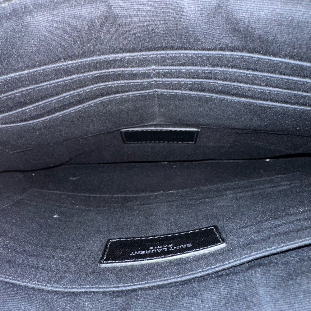 YSL Pouch - Picture 4 of 7